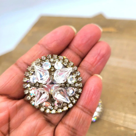 Vintage Button Earrings / Crystal Encrusted Clip Ons - Picture 2 of 4